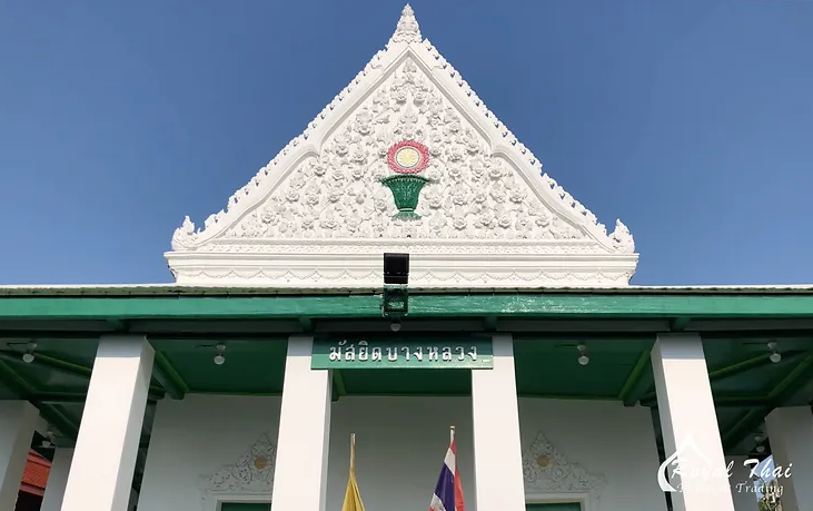 Mengunjungi Masjid-Masjid Indah dan Bersejarah di Thailand